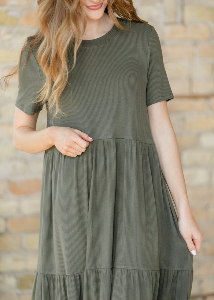 Edie Ribbed Tiered Midi Dress IC Dresses