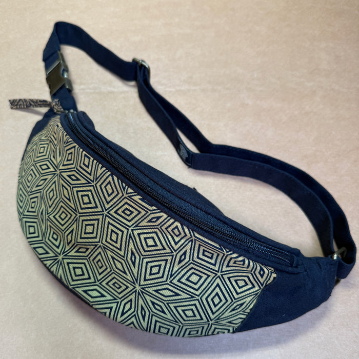 Penrose Cubes Gradient Fanny Pack — Mathematical Tiling Art Fanny Pack - Detail Close-Up by Symbolika