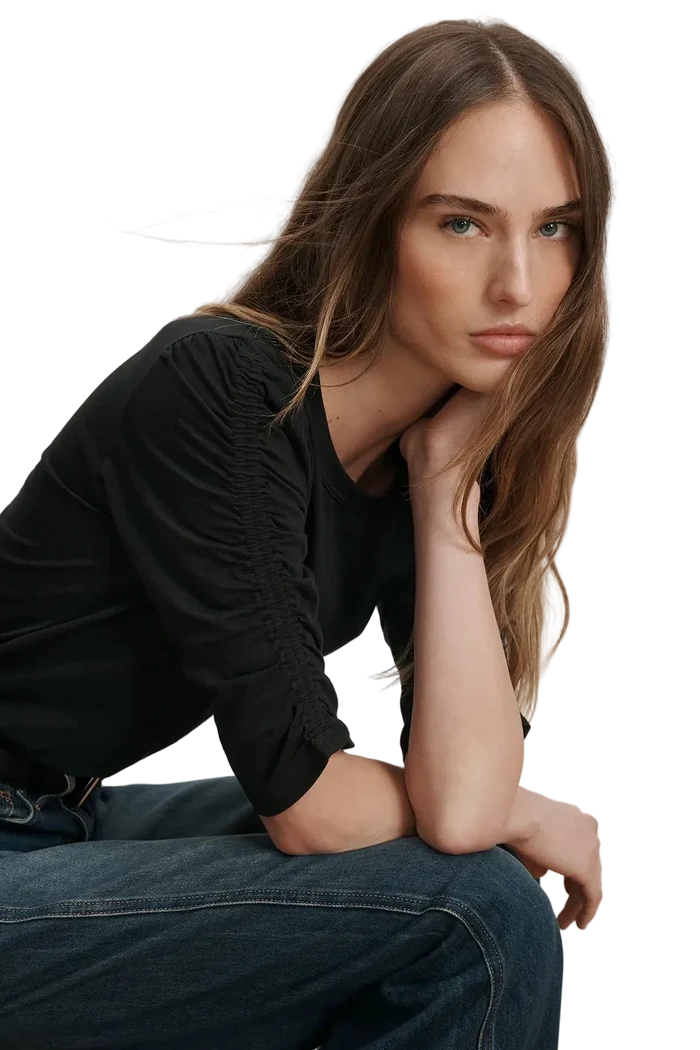 Waldorf Tee
