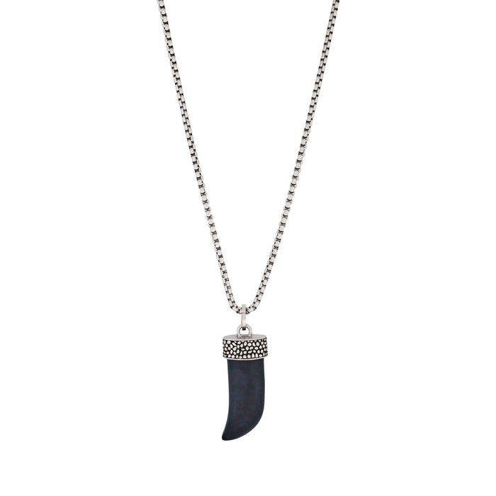 Agate Shark S Tooth Pendant