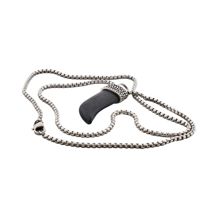 Agate Shark S Tooth Pendant