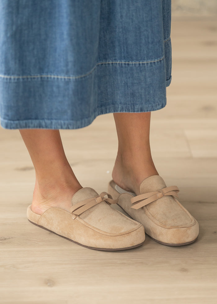 Almond Tie Mule Loafer Shoes