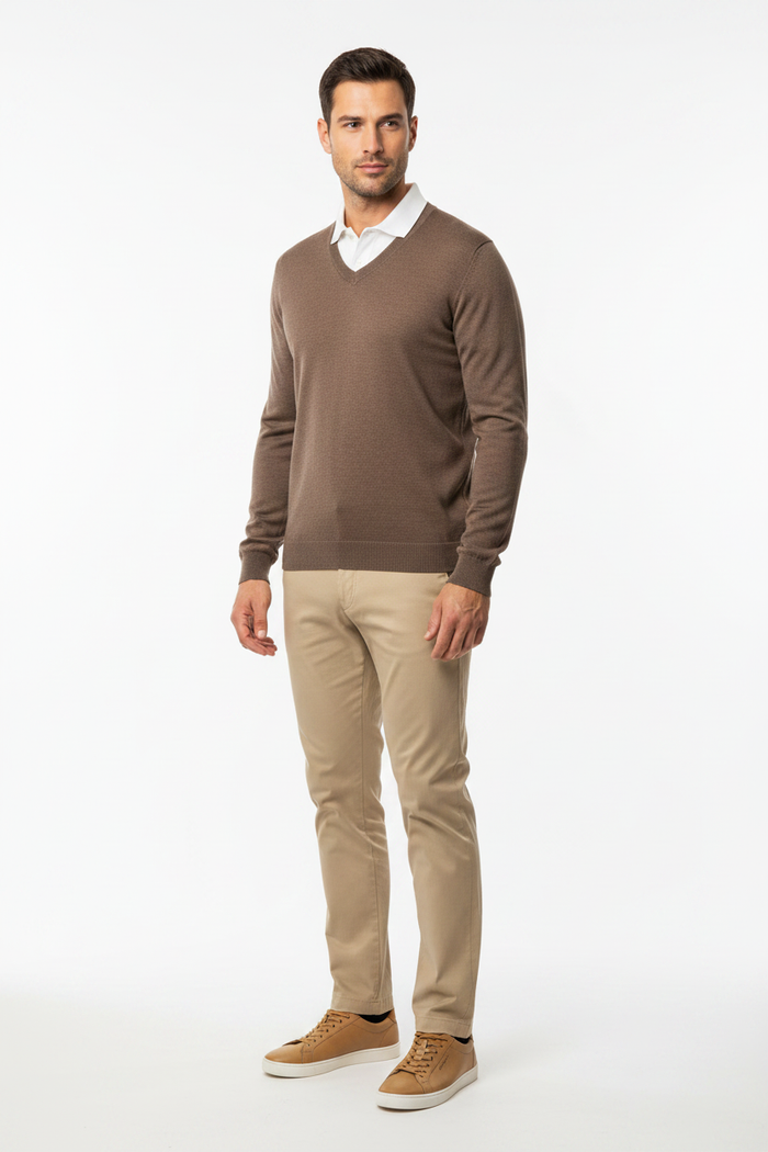 Branberry Angus V-Neck Walnut — Studio Front