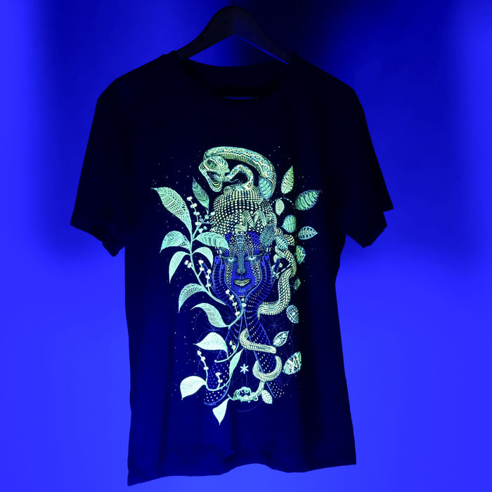 Aya T-Shirt Black — Image 8 by Symbolika