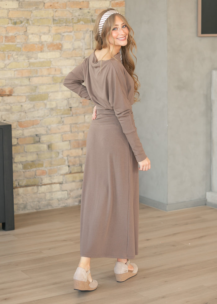 Boat Neck Lightweight Top & Skirt Set FF Tops