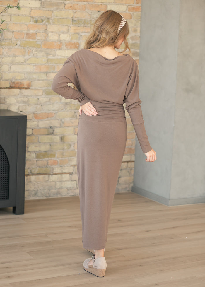 Boat Neck Lightweight Top & Skirt Set FF Tops