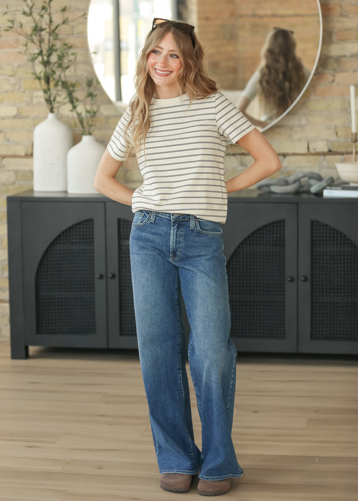 Chloe Cream Essential Striped Tee IC Tops