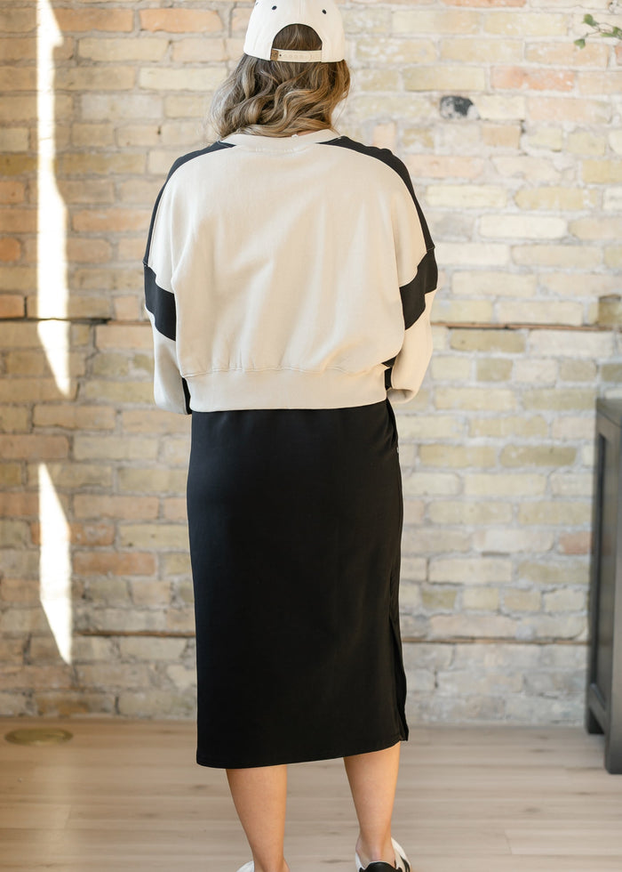 Contrast Edge Cropped Sweatshirt FF Tops