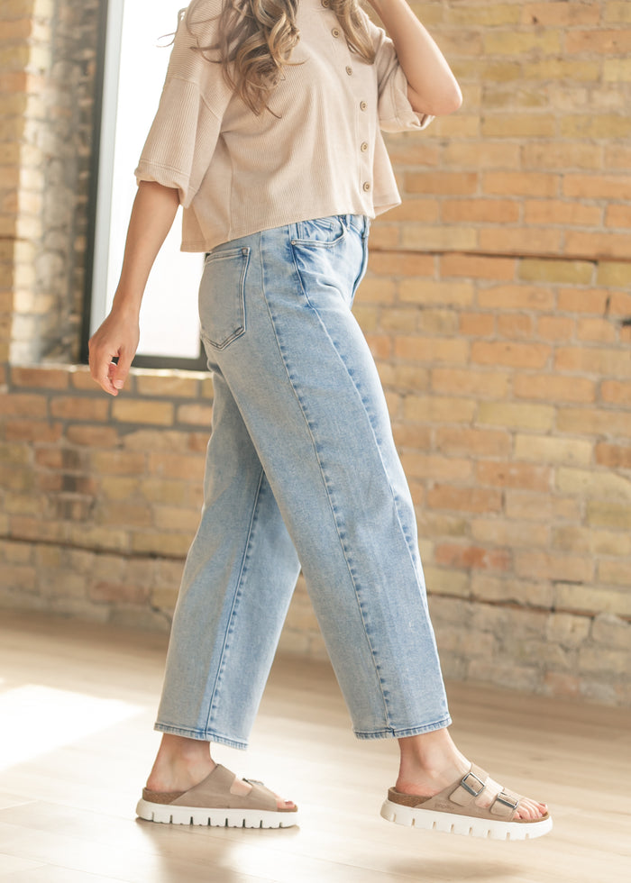 Cropped High Rise Barrel Jeans FF Pants