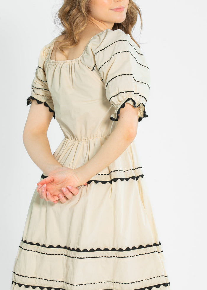 Damson Ric-Rac Ruffle Short Sleeve Midi Dress FF Dresses