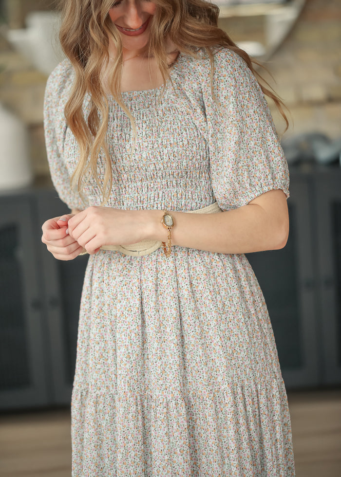 Delicate Gold Link Bracelet Watch Accessory