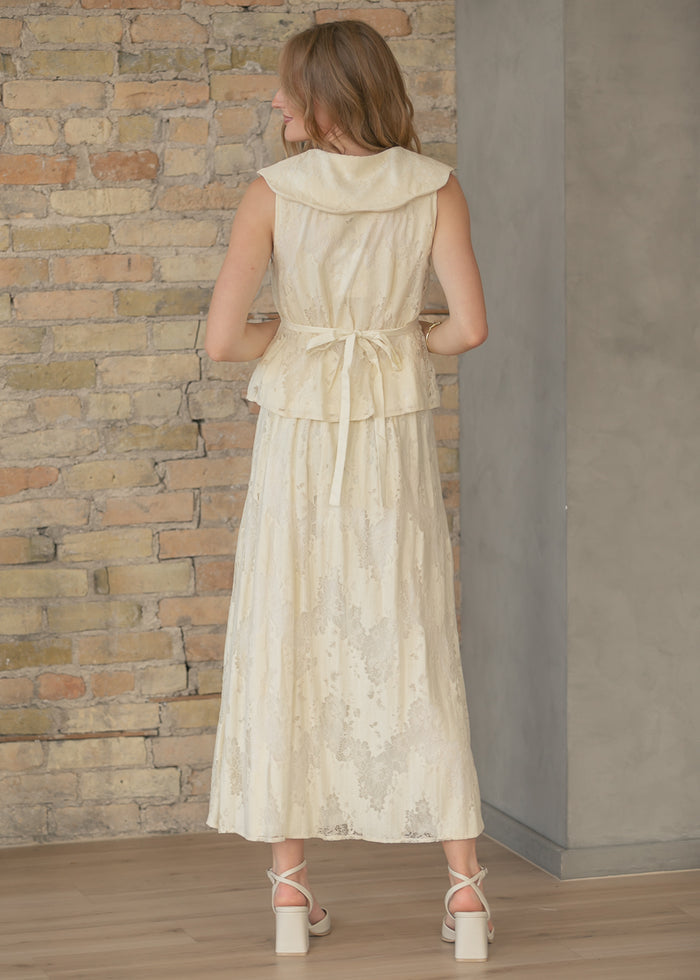 Delicate Lace Sleeveless Top & Skirt Set FF Tops