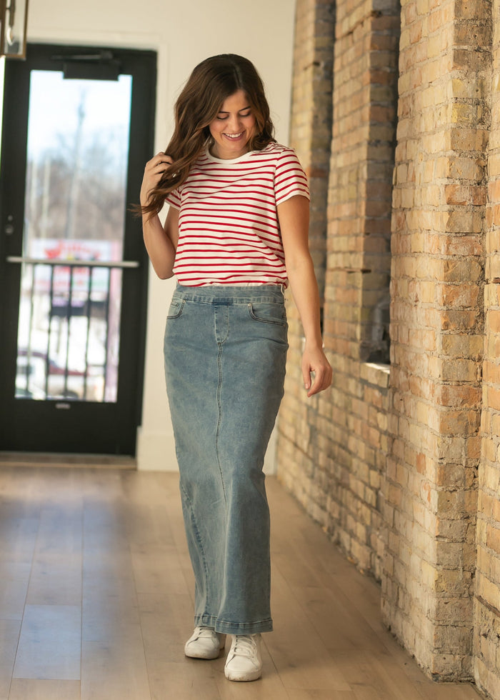 Donna Light Classic Wash Maxi Denim Skirt IC Skirts
