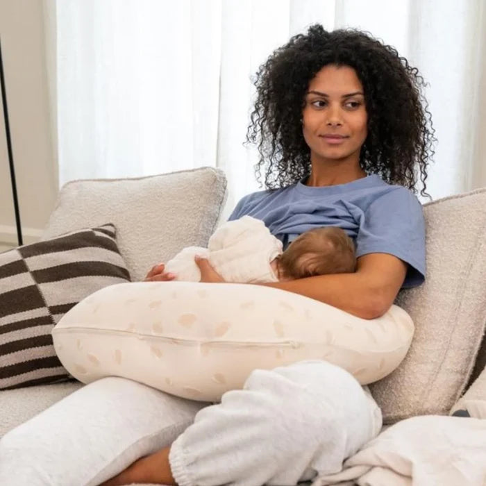 Doomoo Twisty 2 - in - 1 Petals Pregnancy Pillow - Latte - ebebek - Black Friday