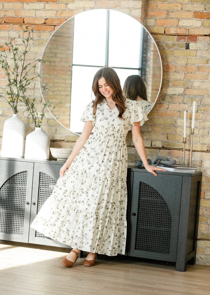 Eden Lavender Flutter Sleeve Maxi Dress FF Dresses