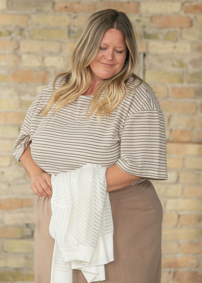 Elora Relaxed Knit Tee IC Tops