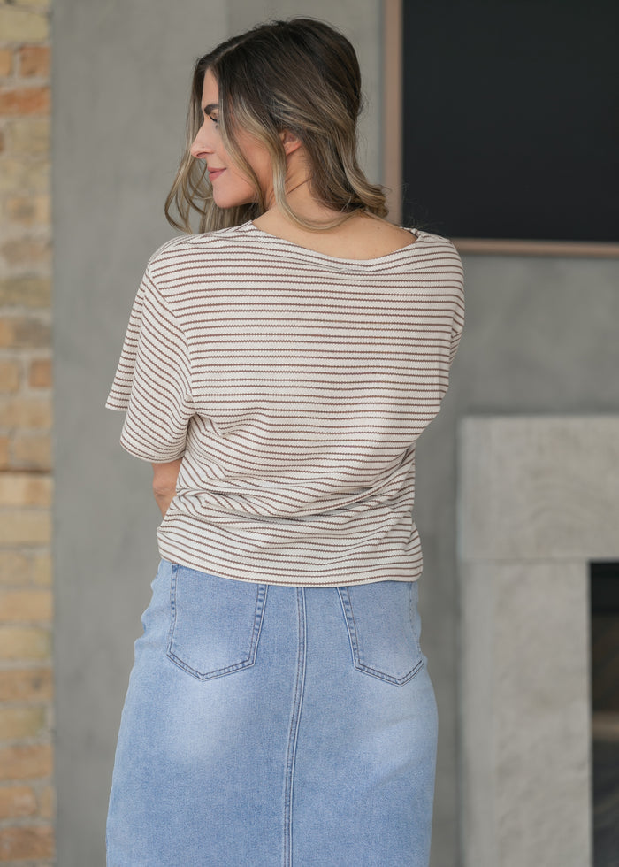 Elora Relaxed Knit Tee IC Tops
