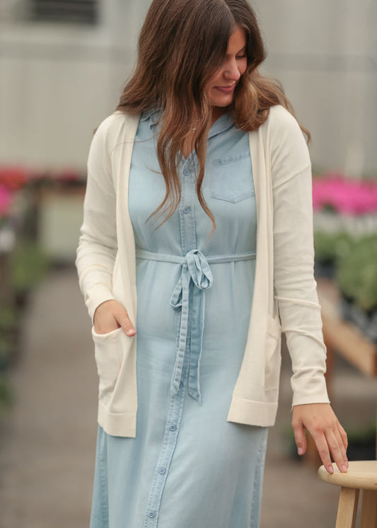 Essential Cream Short and Soft Cardigan IC Layering Essentials