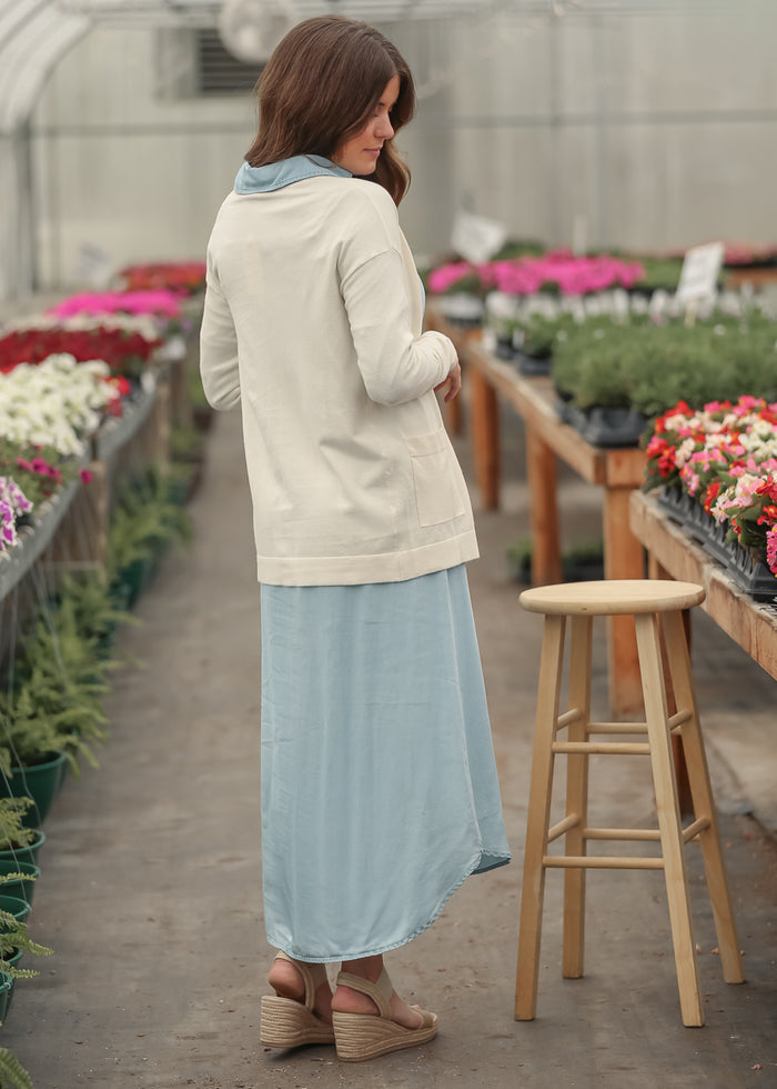 Essential Cream Short and Soft Cardigan IC Layering Essentials