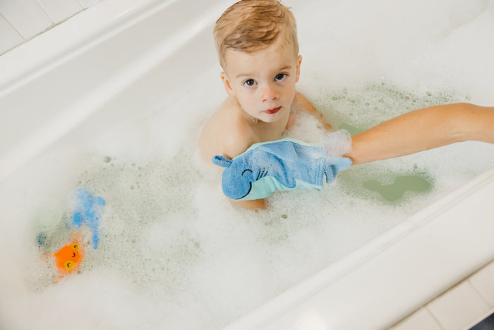 Finn Wash Mitt