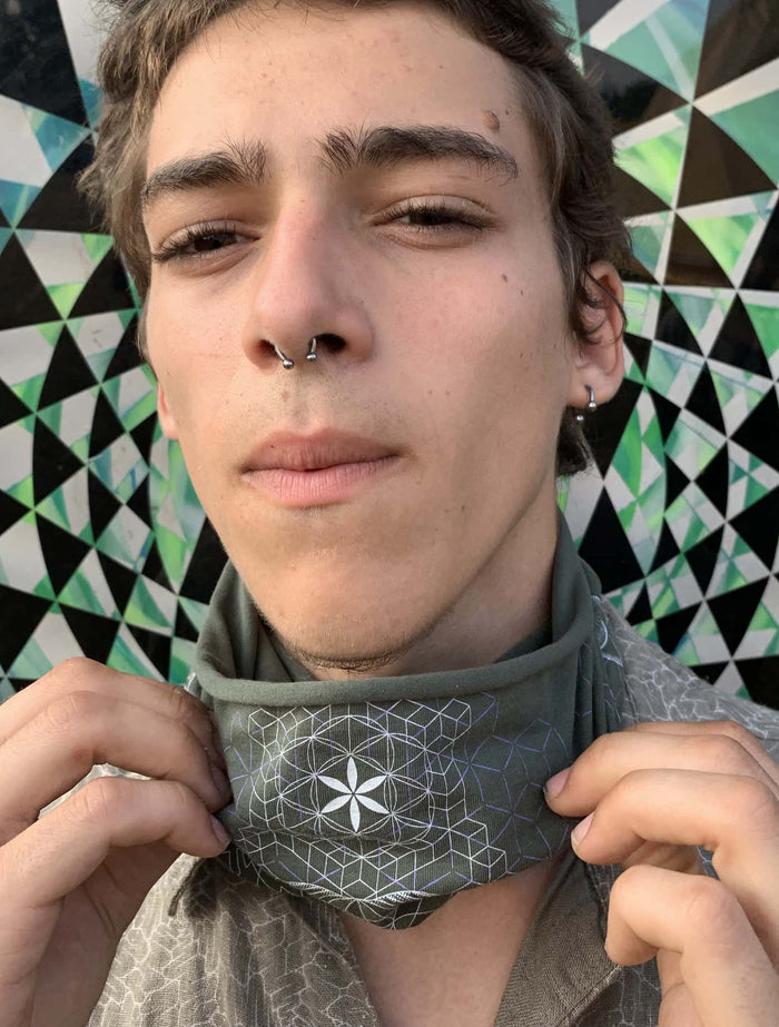 Ganescher Neck Gaiter Olive — Image 5 by Symbolika