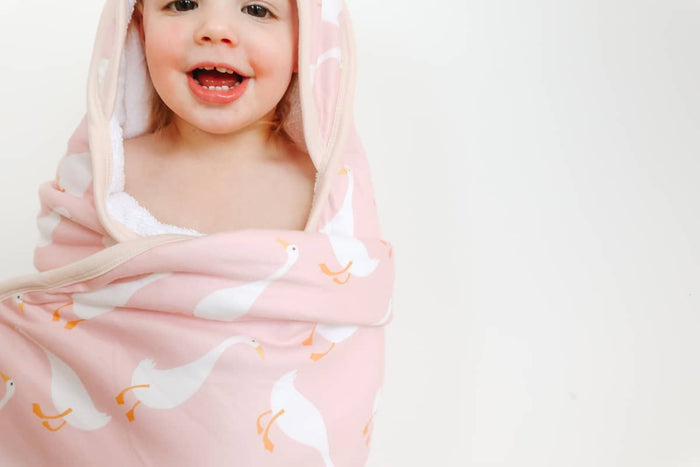 Goosie Premium Knit Hooded Towel