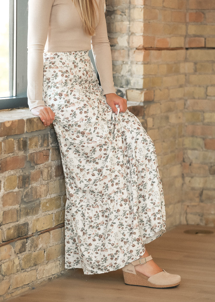 Havyn Cream Floral Lined Maxi Skirt IC Skirts