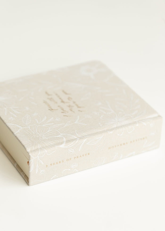 Hosanna Revival One Thing I Ask 5-Year Prayer Journal Gifts