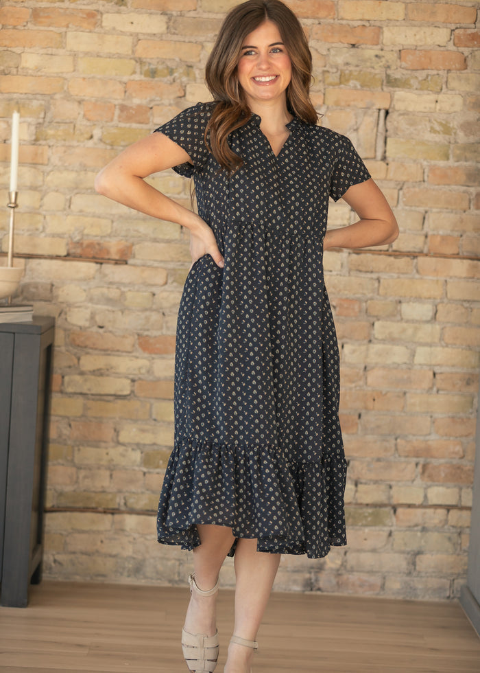 Jaydrien Navy Short Sleeve Midi Dress IC Dresses