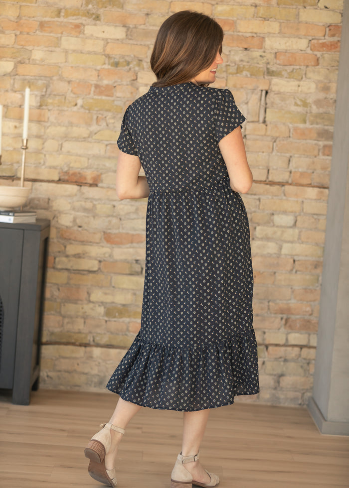 Jaydrien Navy Short Sleeve Midi Dress IC Dresses