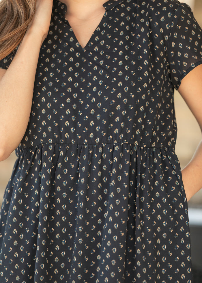 Jaydrien Navy Short Sleeve Midi Dress IC Dresses