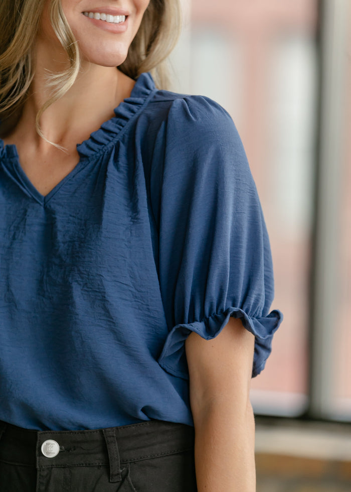 Laurel V-neck Short Sleeve Top IC Tops