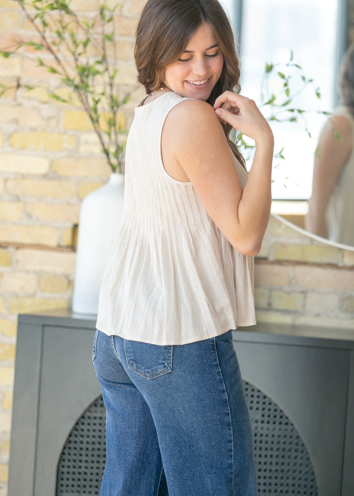 Linen Blend Pleated Tank FF Tops