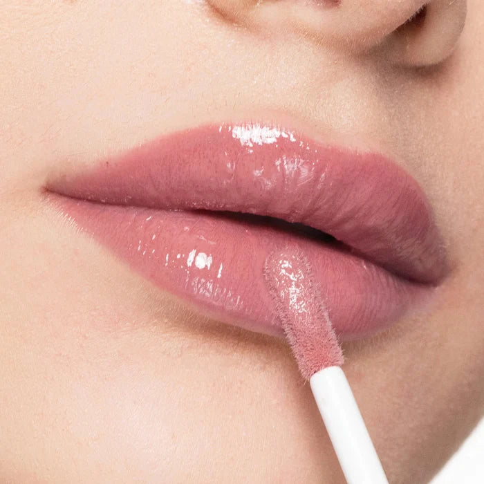 Lip Gloss in Babe