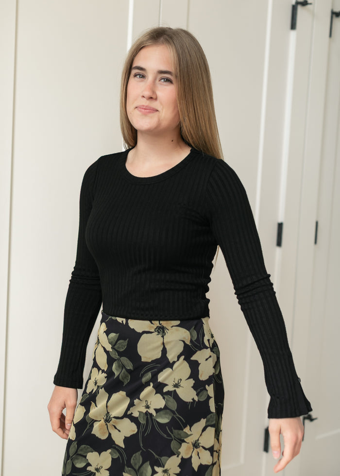 LIVERPOOL® Black Long Sleeve Scoop Neck Knit Top FF Tops