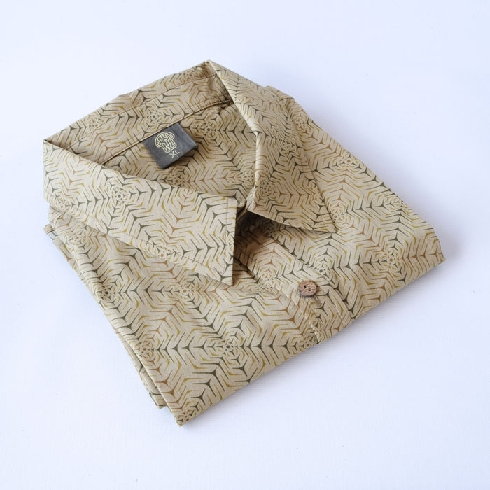 Molekula Half Sleeve Button Up Shirt - symbolika