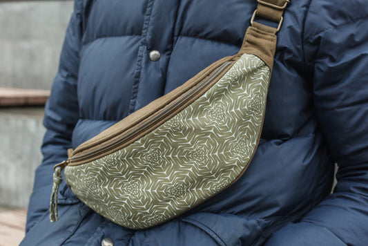 Molekula Mono Fanny Pack - Khaki | Molecular Geometry Canvas Bag