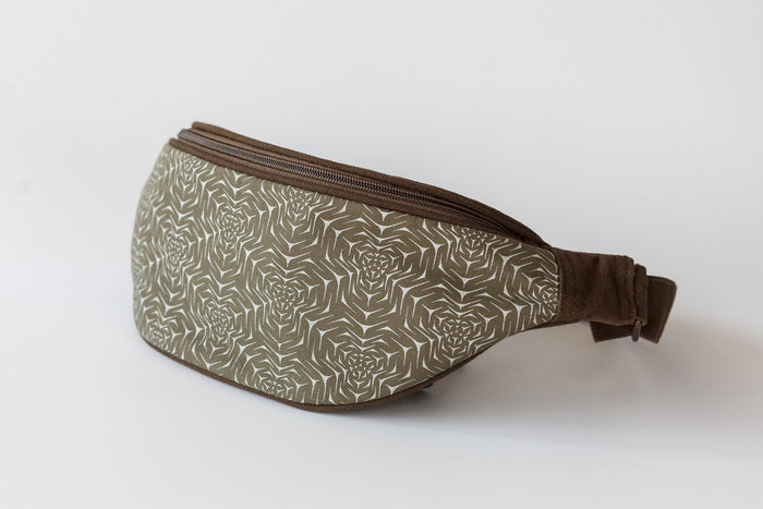 Molekula Mono Fanny Pack - Khaki | Molecular Geometry Canvas Bag