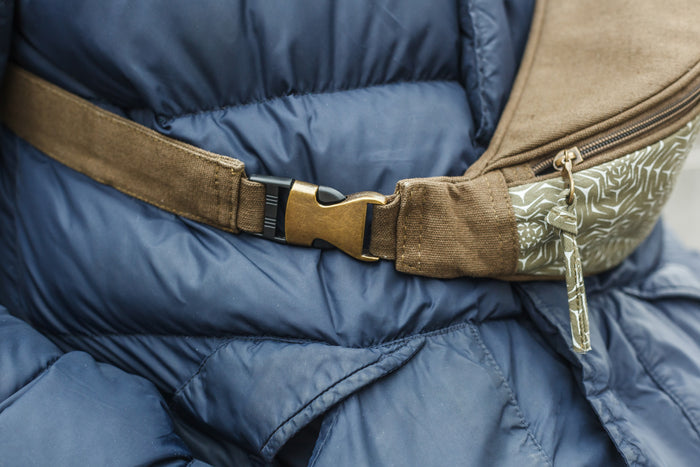 Molekula Mono Fanny Pack - Khaki | Molecular Geometry Canvas Bag