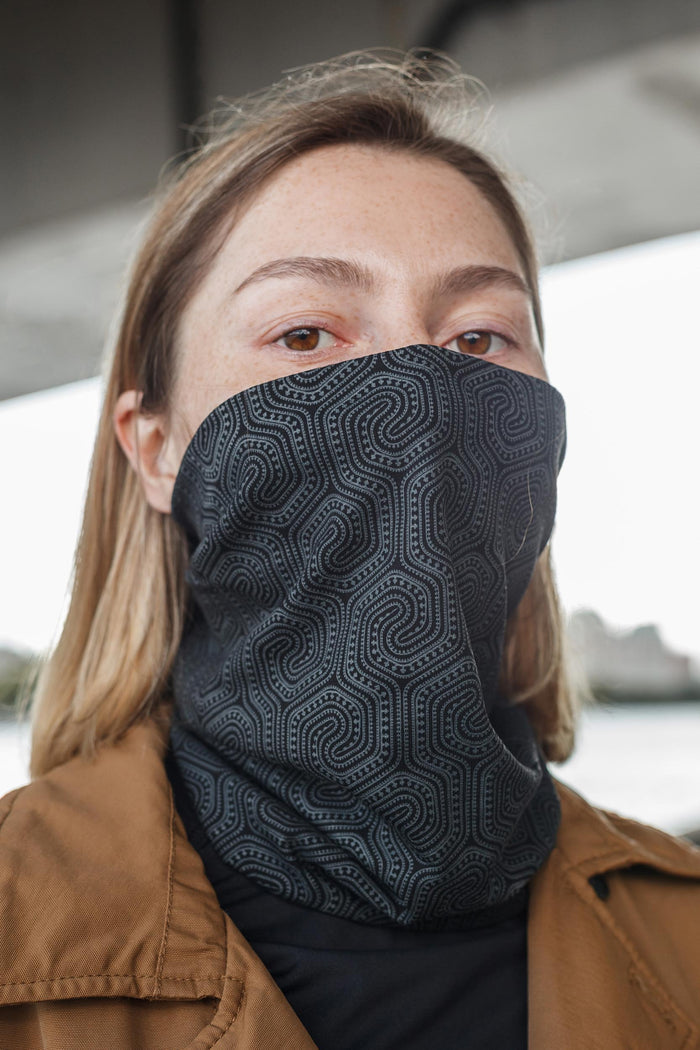 Morcels Mono Neck Gaiter - Black
