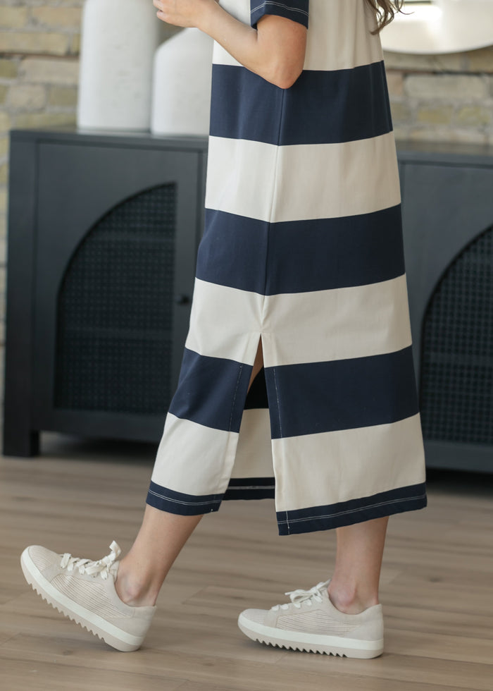 Navy Contrast Collar Striped Maxi Dress FF Dresses