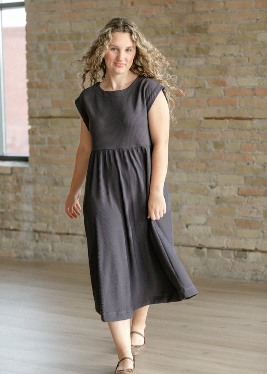 Olivia A-line Solid Midi Dress IC Dresses