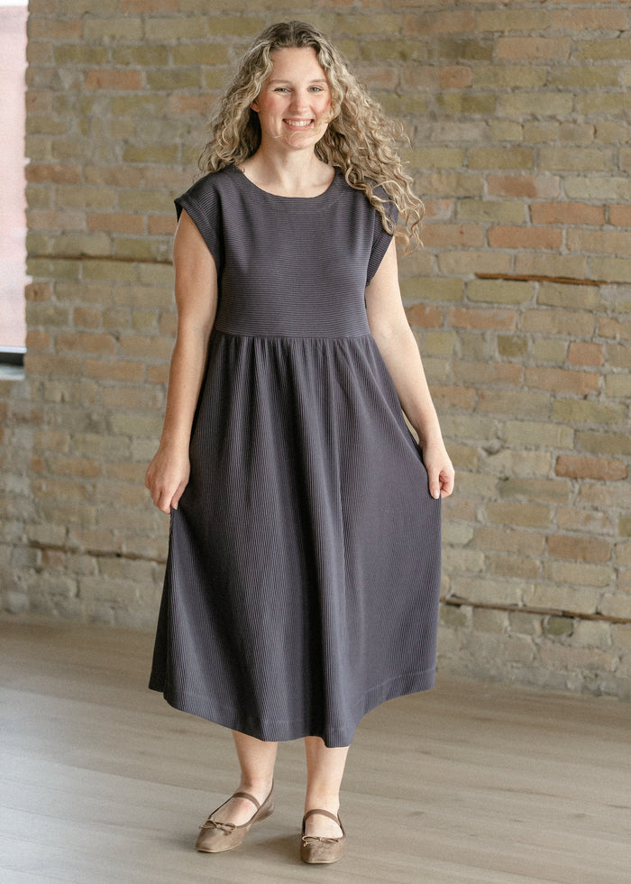 Olivia A-line Solid Midi Dress IC Dresses