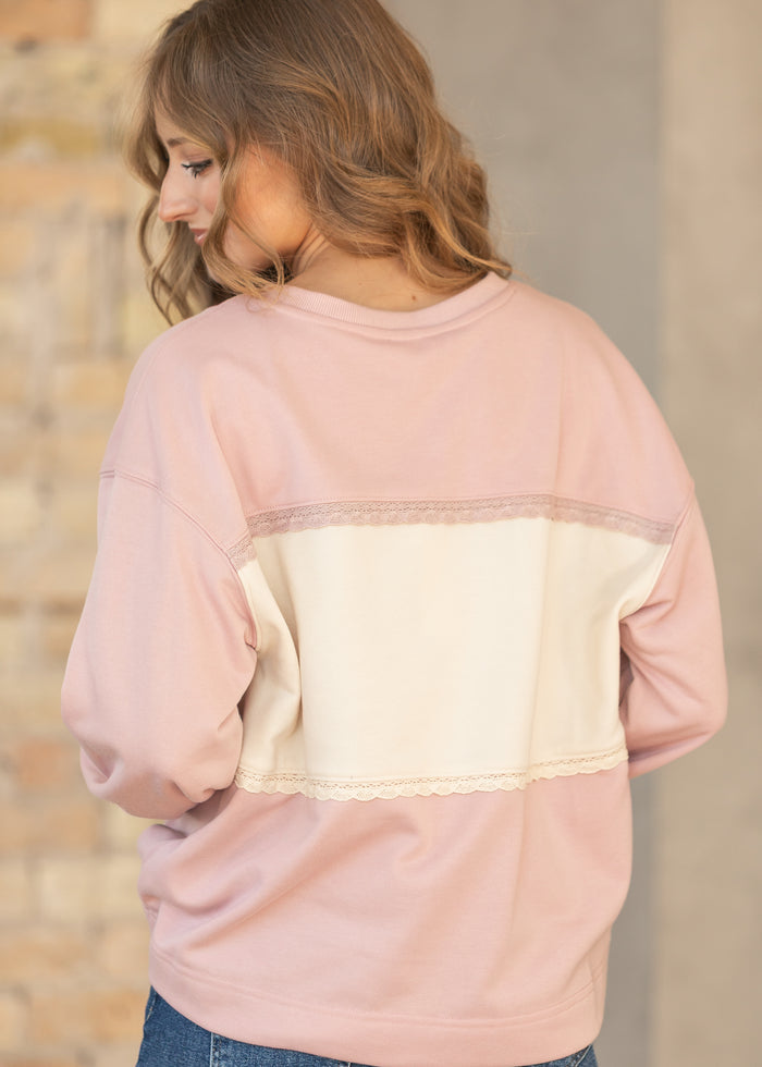Oversize Lace Trim Pullover FF Tops