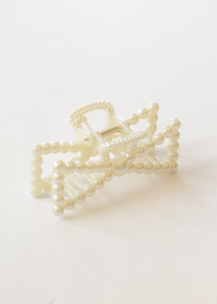 Pearl Bow Claw Clip Accessory
