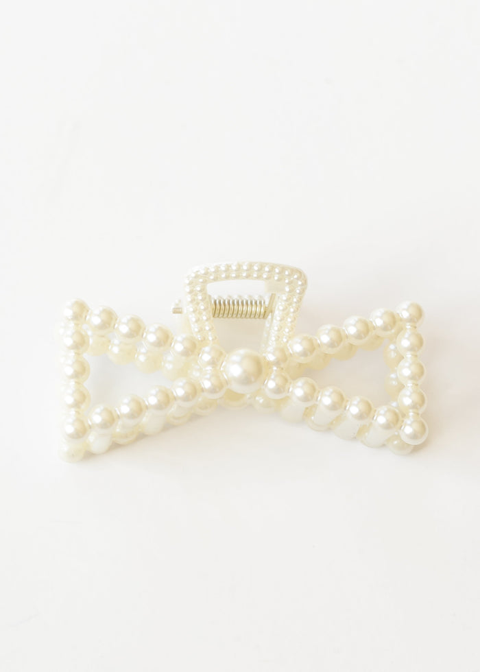 Pearl Bow Claw Clip Accessory