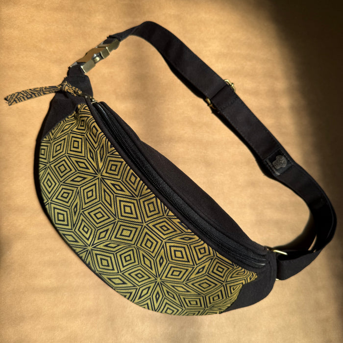 Penrose Cubes Fanny Pack - Mathematical tiling pattern with gradient design by Symbolika