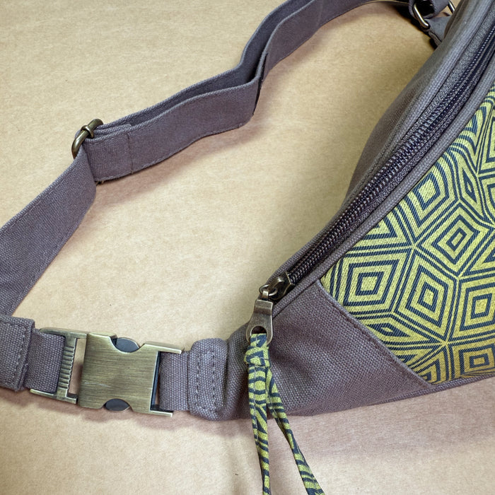 Penrose Cubes Gradient Fanny Pack — Mathematical Tiling Art - Sacred Geometry Design Detail by Symbolika