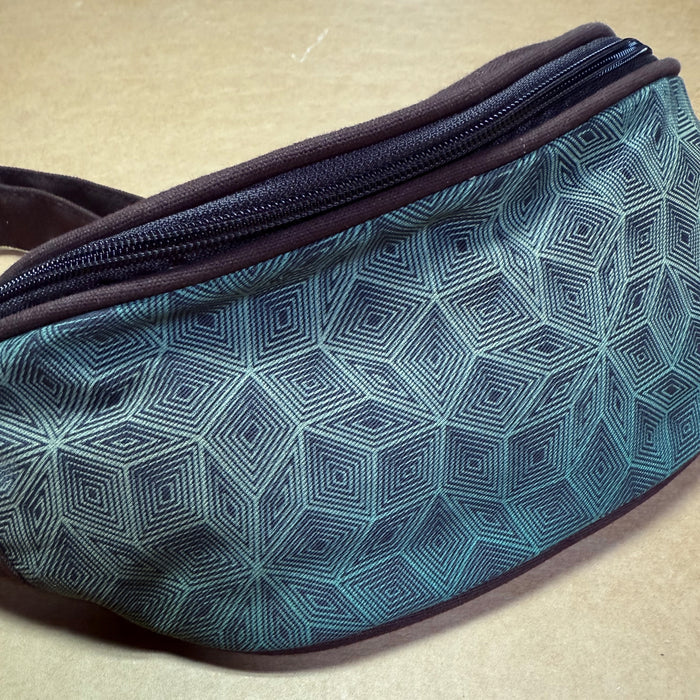 Penrose Lines Gradient Fanny Pack — Mathematical Tiling Art Fanny Pack - Front View by Symbolika