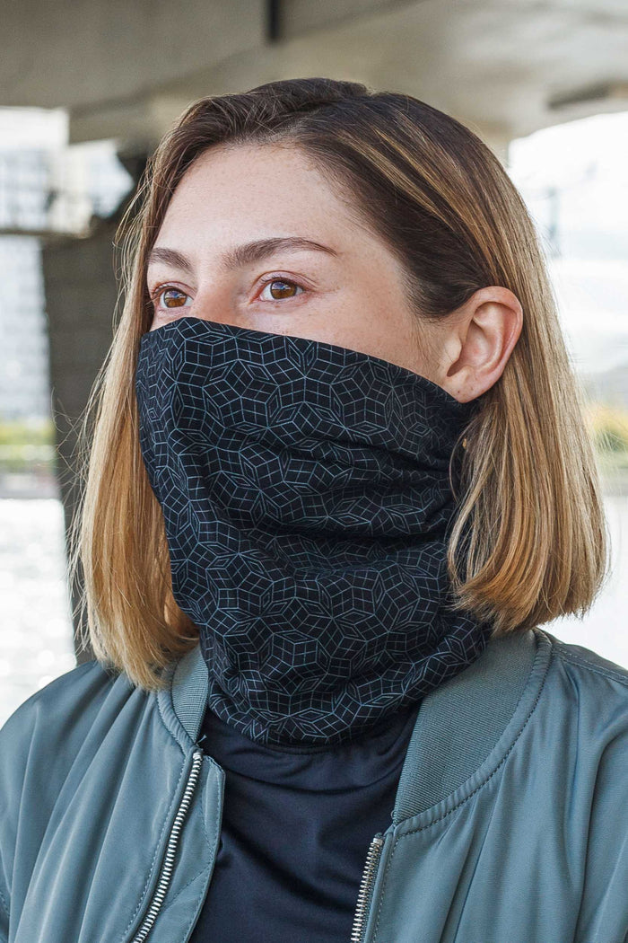 Penrose Mono Neck Gaiter - Black